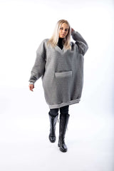 V-Neck Sweatshirt - julietahillstore