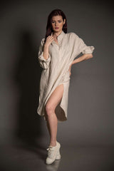 Woman cream / beige linen shirt - julietahillstore